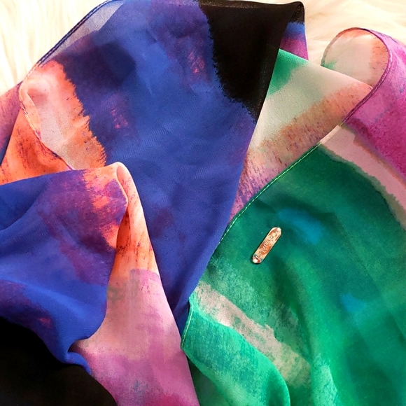 Calvin Klein rainbow stripe tie dye infinity scarf in Polyester? - Picture 7 of 8